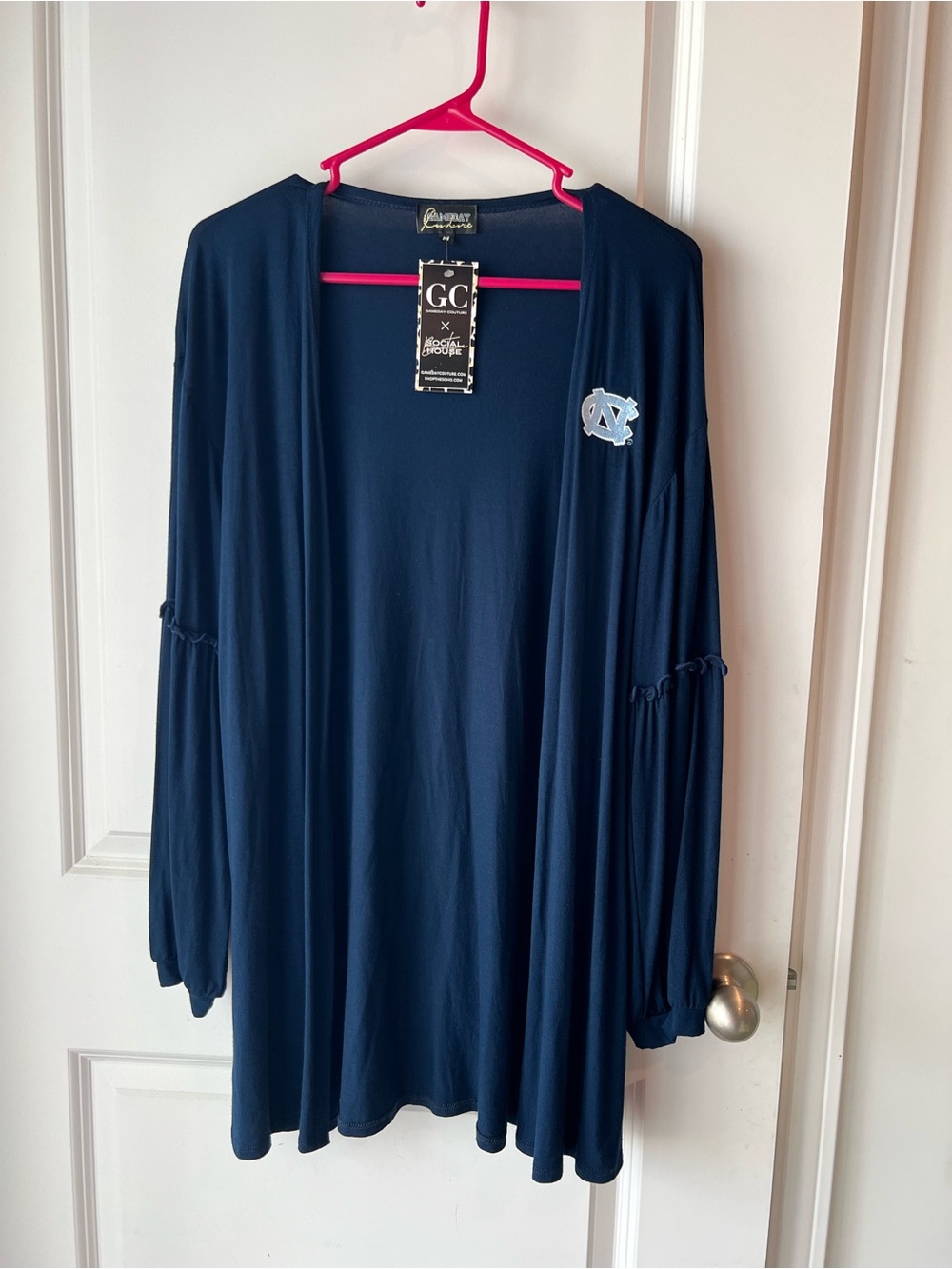 Carolina Tar Heels Navy Open Front Cardigan. Medium. NWT
